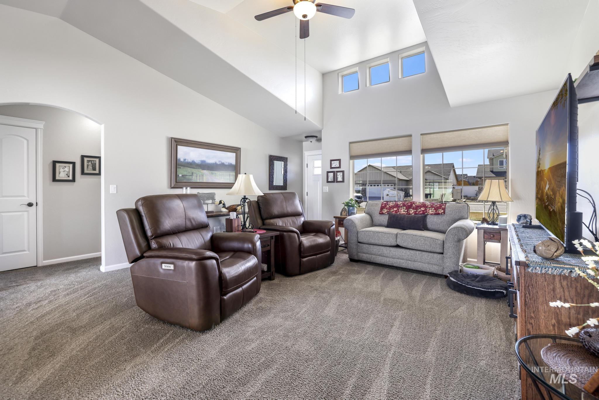 2403 Yellowstone Trail