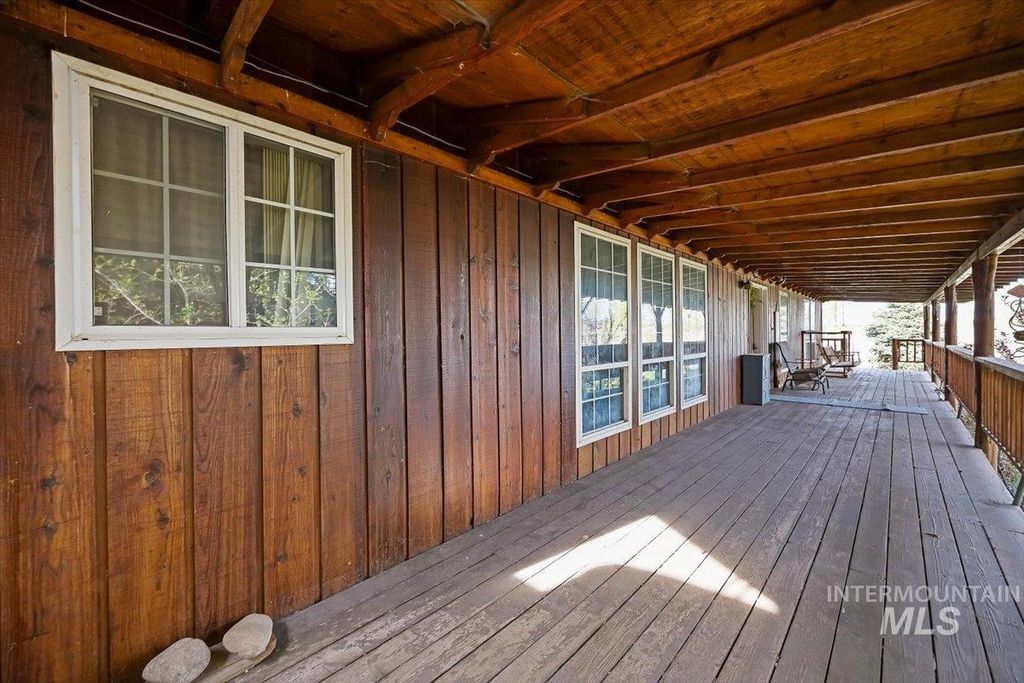 Photo of 166 W 300 S, Jerome, ID 83338 (MLS # 98981789)