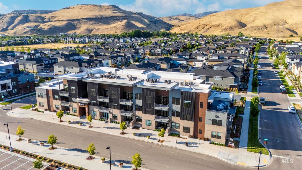 Photo of 4340 E Haystack St #104, Boise, ID 83716 (MLS # 98963536)