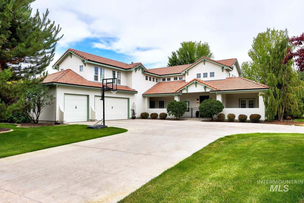 Photo of 3434 S Kingsbury Way, Eagle, ID 83616 (MLS # 98990883)