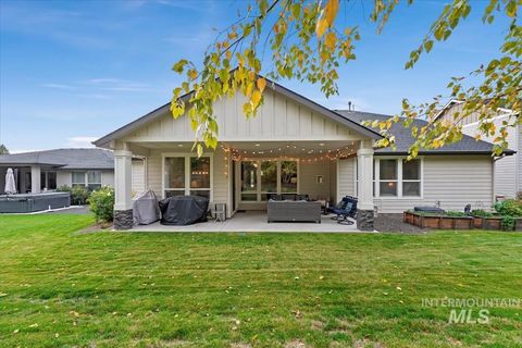 Photo of 6352 N Sweet Valley Pl, Meridian, ID 83646 (MLS # 98964530)