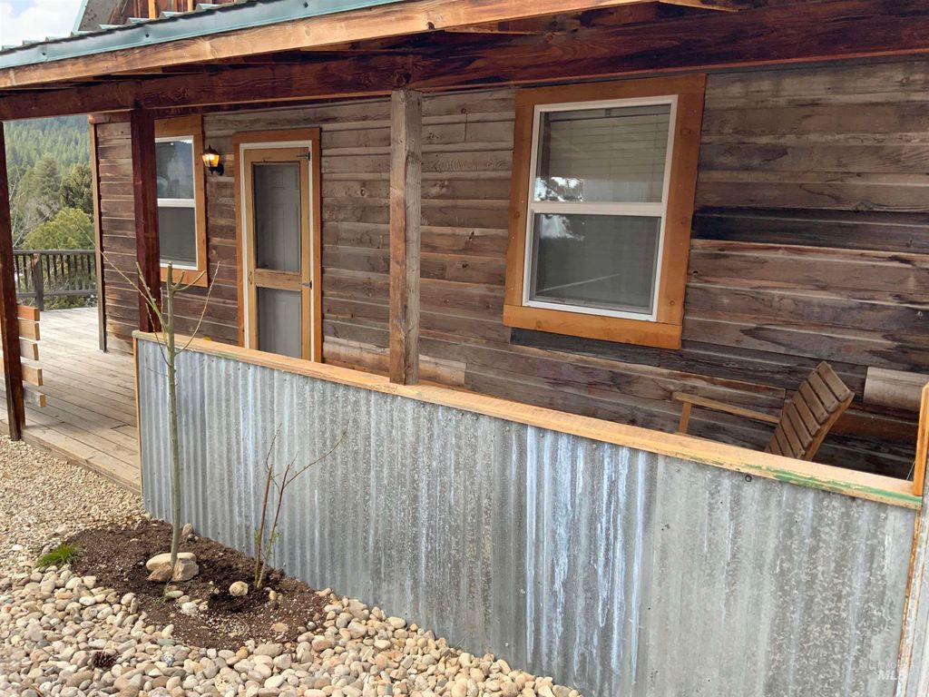 Photo of 117 E Hill Road, Idaho City, ID 83631 (MLS # 98983588)