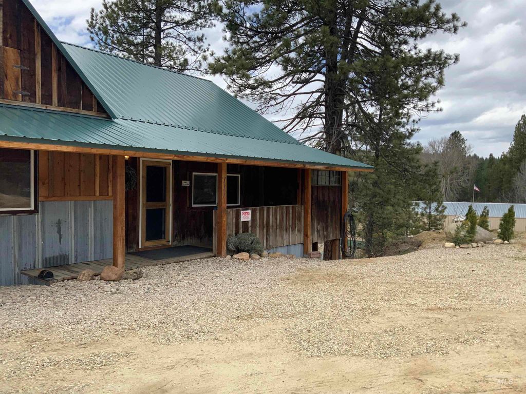 Photo of 117 E Hill Road, Idaho City, ID 83631 (MLS # 98983588)