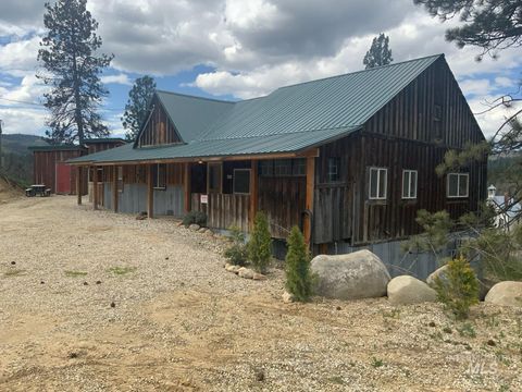 Photo of 117 E Hill Road, Idaho City, ID 83631 (MLS # 98983588)