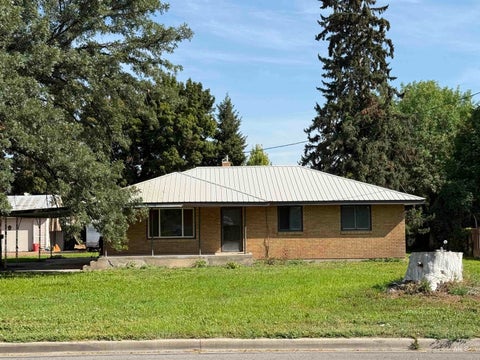 Photo of 2023 Falls Ave E AVE, Twin Falls, ID 83301 (MLS # 98999228)