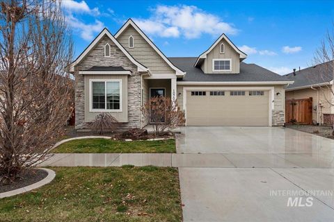 Photo of 10704 W Evelia St, Boise, ID 83709 (MLS # 98977937)