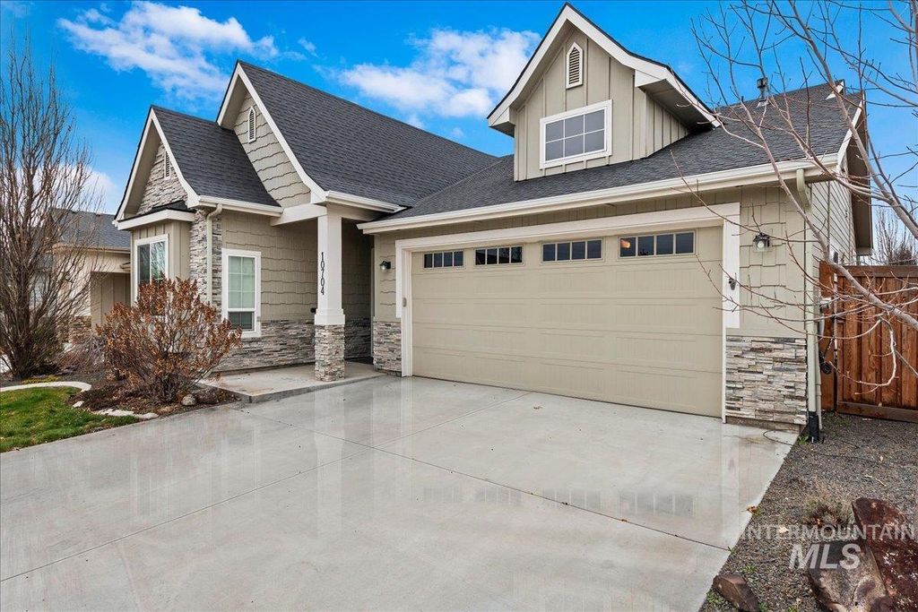 Photo of 10704 W Evelia St, Boise, ID 83709 (MLS # 98977937)