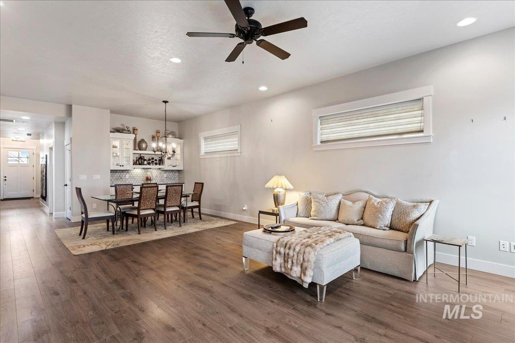 Photo of 10704 W Evelia St, Boise, ID 83709 (MLS # 98977937)