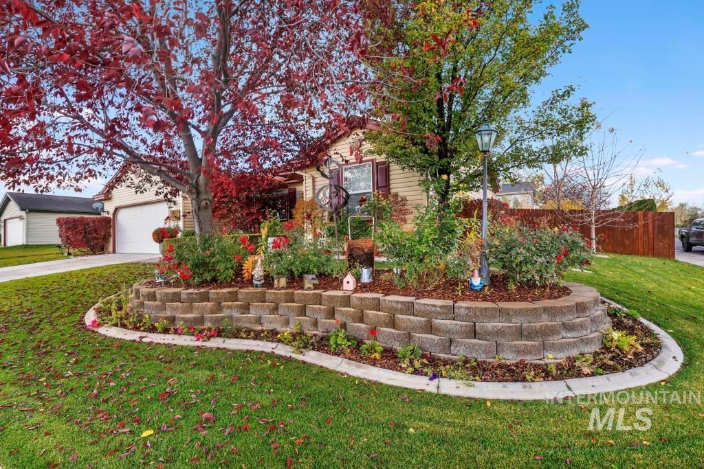 Photo of 1602 Sommer Street, Twin Falls, ID 83301 (MLS # 98969438)