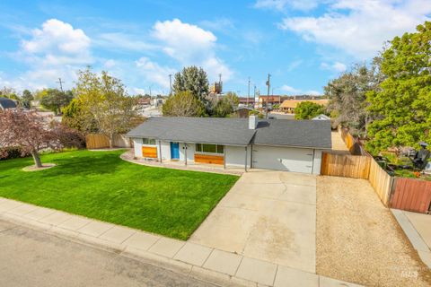 Photo of 6809 W Brentwood Dr, Boise, ID 83709 (MLS # 98983177)