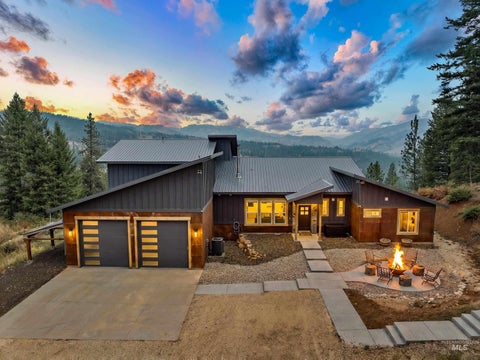 Photo of 22 Dust Court, Boise, ID 83716 (MLS # 98997577)