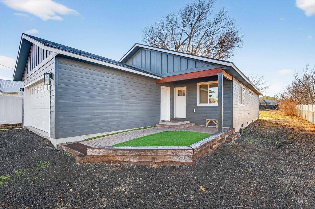 Photo of Lewiston, ID 83501 (MLS # 98972206)