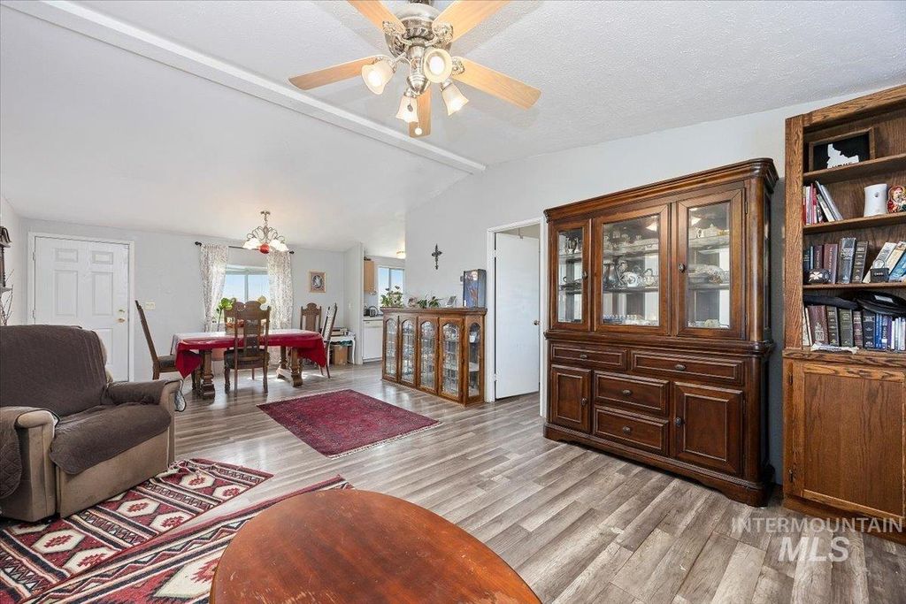 Photo of 798 W 100 S, Paul, ID 83347 (MLS # 98951358)