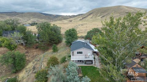 Photo of 6073 S Eastwood Place, Boise, ID 83716 (MLS # 98963973)