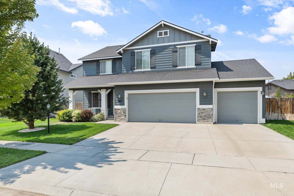 Photo of 3427 S Clark Fork Ave, Nampa, ID 83686 (MLS # 98996529)