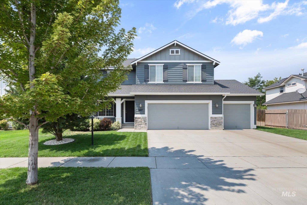 Photo of 3427 S Clark Fork Ave, Nampa, ID 83686 (MLS # 98996529)