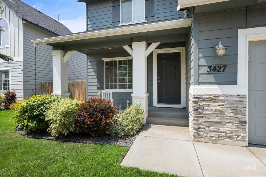Photo of 3427 S Clark Fork Ave, Nampa, ID 83686 (MLS # 98996529)