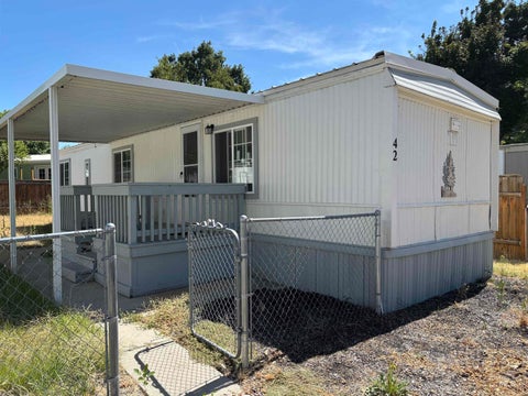 Photo of 10601 N Horseshoe Bend Rd #42, Boise, ID 83714 (MLS # 98998884)