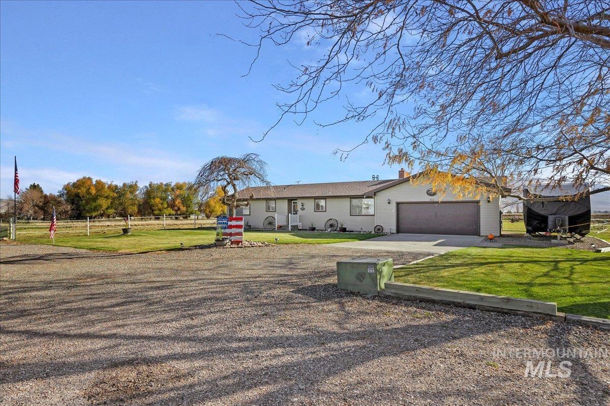 411 Mountain View Lane