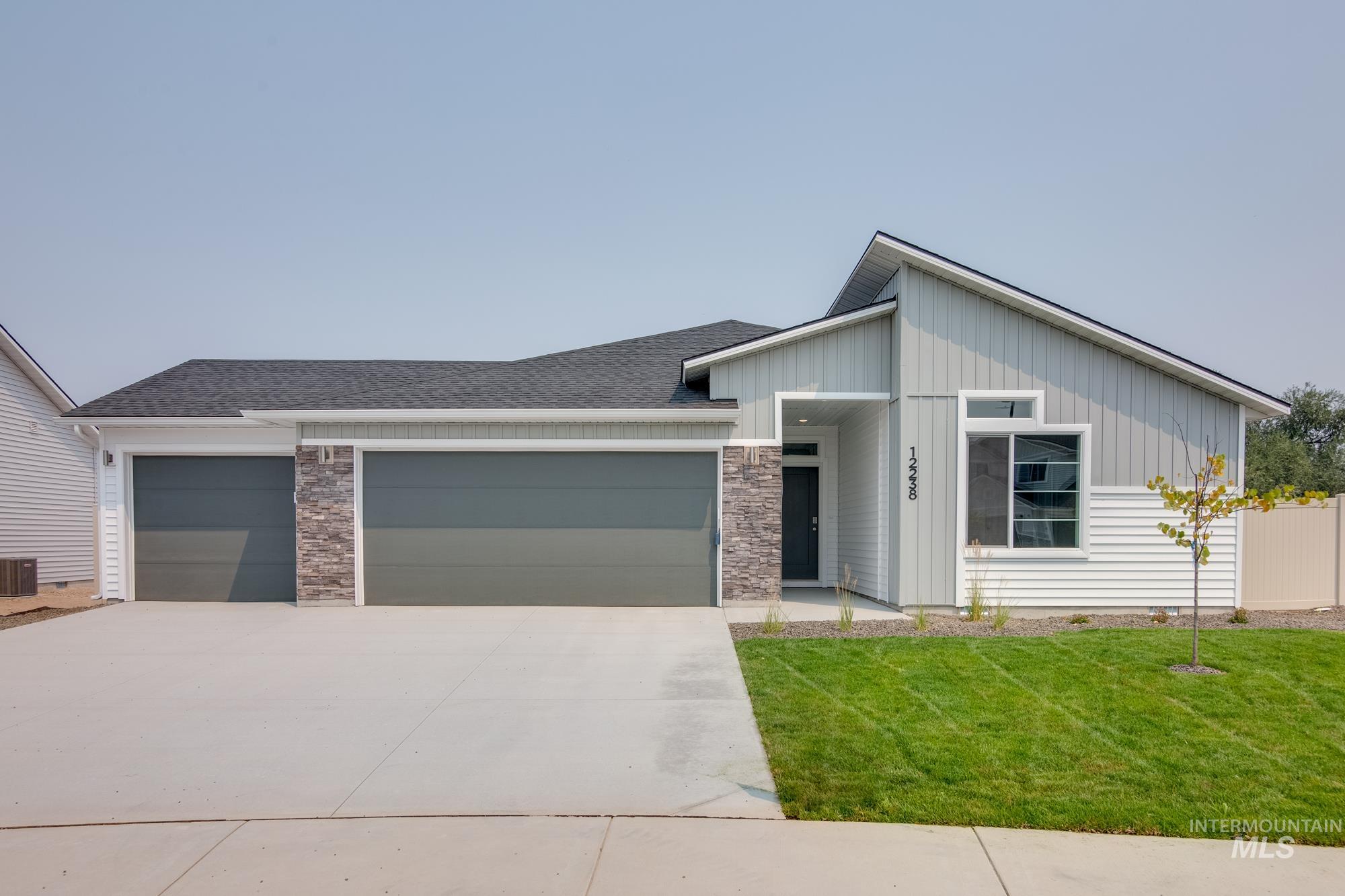 414 Hildago Way, Caldwell, Idaho image 1