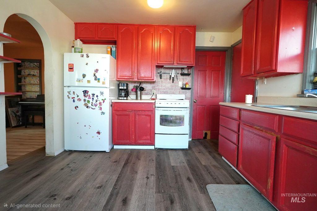 Photo of 1611 2nd Ave E Ave, Twin Falls, ID 83301 (MLS # 98983084)