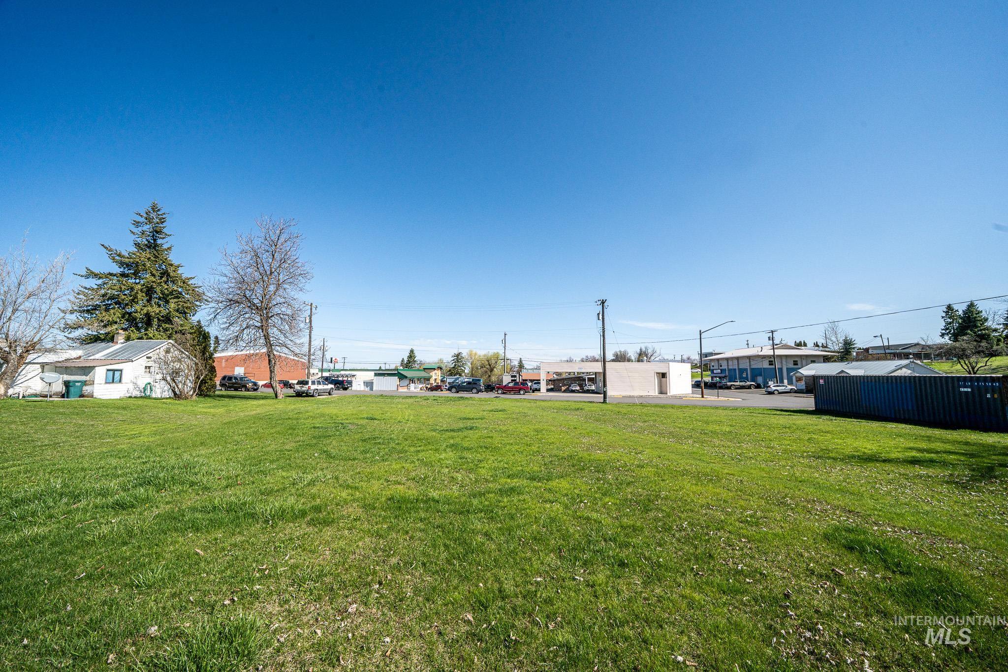 Listing image 4