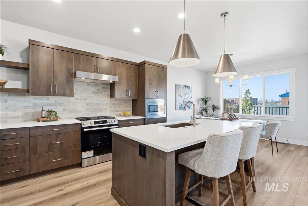 Photo of 18155 Cinder Brook Ave, Nampa, ID 83687 (MLS # 98978812)