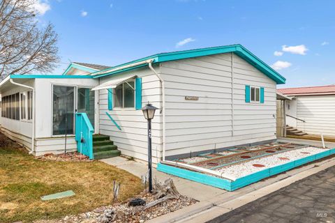 Photo of 419 Fruitland Avenue #47, Buhl, ID 83316 (MLS # 98938998)