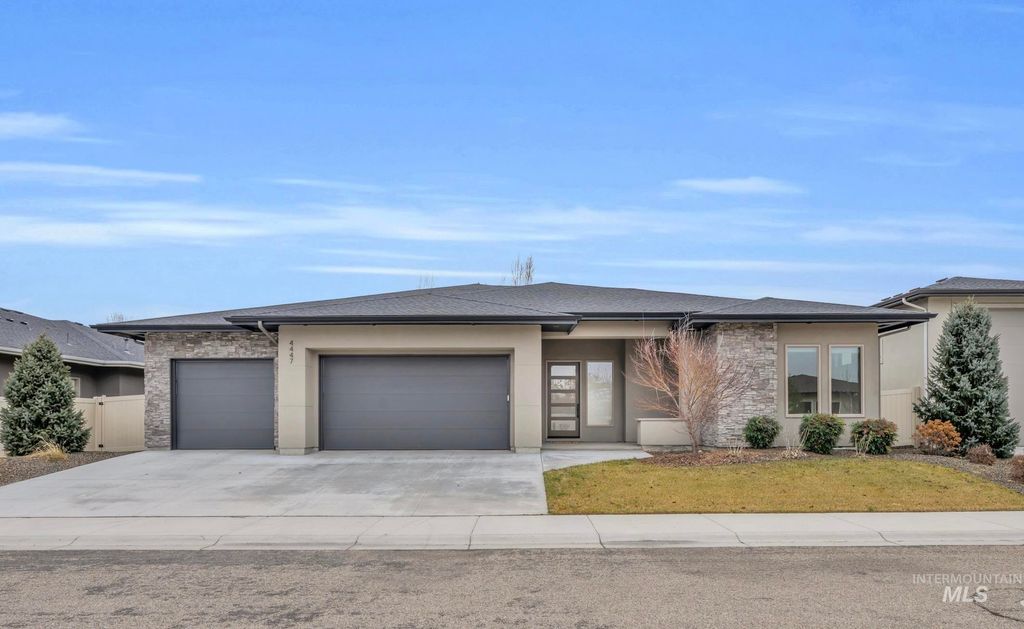 Photo of 4447 E Copper Point Dr, Meridian, ID 83642 (MLS # 98972579)