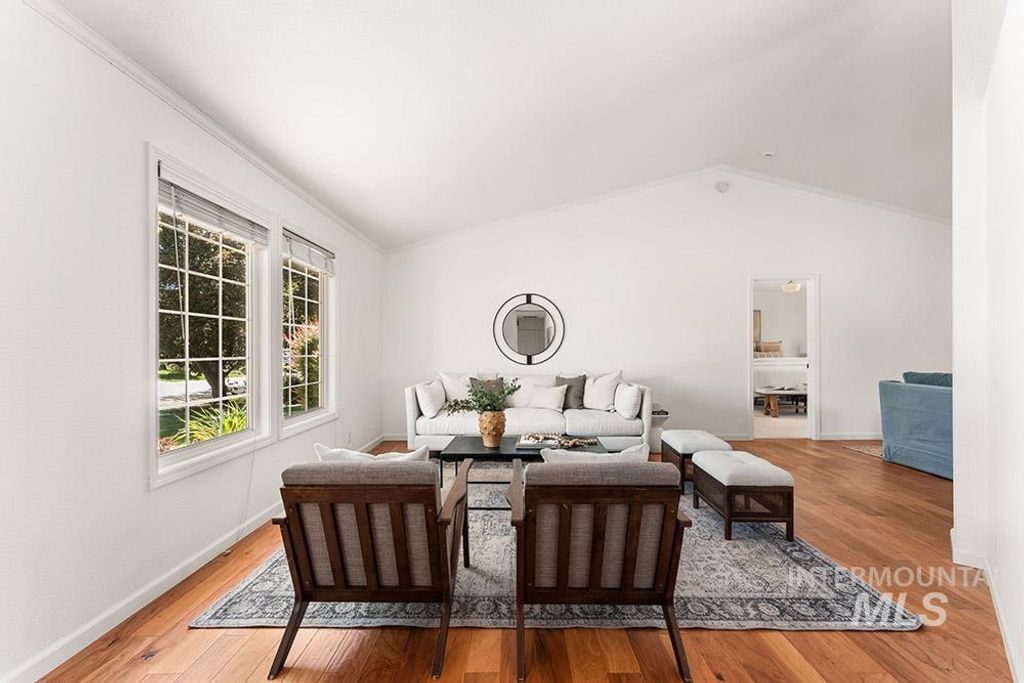 Photo of 1545 N Ellington Way, Eagle, ID 83616 (MLS # 98968232)