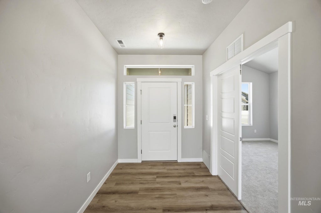 Photo of 1004 E Crab Springs St, Nampa, ID 83686 (MLS # 99005002)