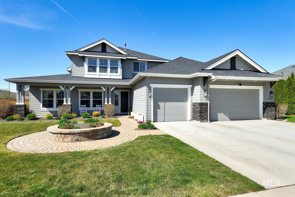 Photo of 2097 N World Cup Way, Eagle, ID 83616 (MLS # 98980999)