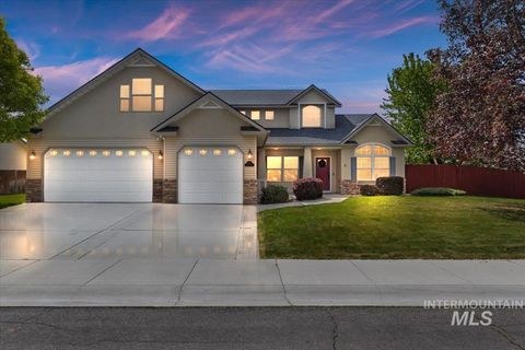 Photo of 2274 Eastwood Rd, Twin Falls, ID 83301 (MLS # 98983205)