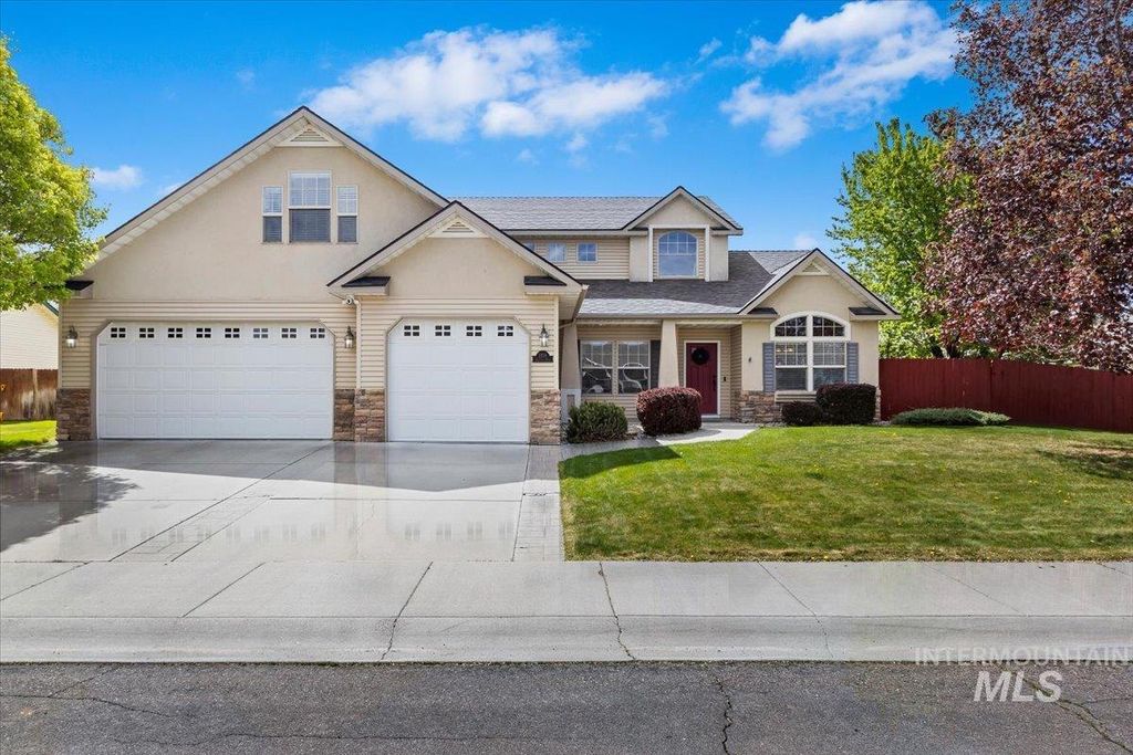 Photo of 2274 Eastwood Rd, Twin Falls, ID 83301 (MLS # 98983205)