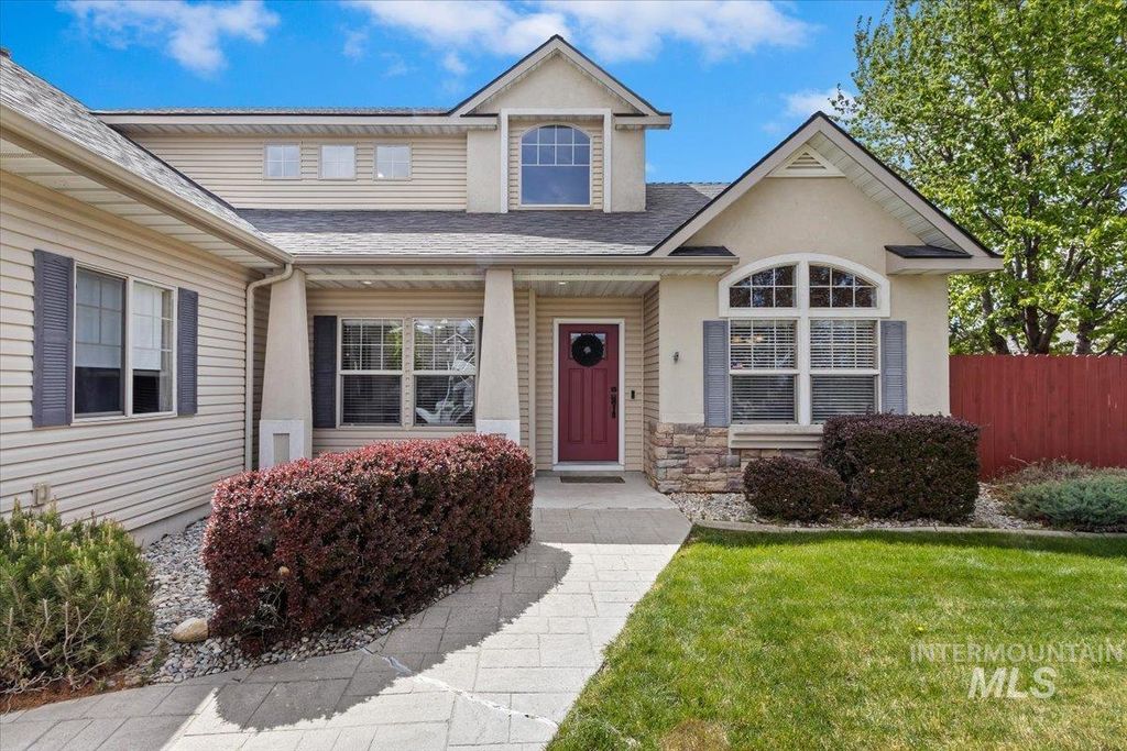 Photo of 2274 Eastwood Rd, Twin Falls, ID 83301 (MLS # 98983205)