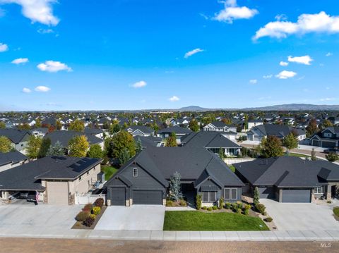 4194 W Philomena Dr Meridian ID 83646