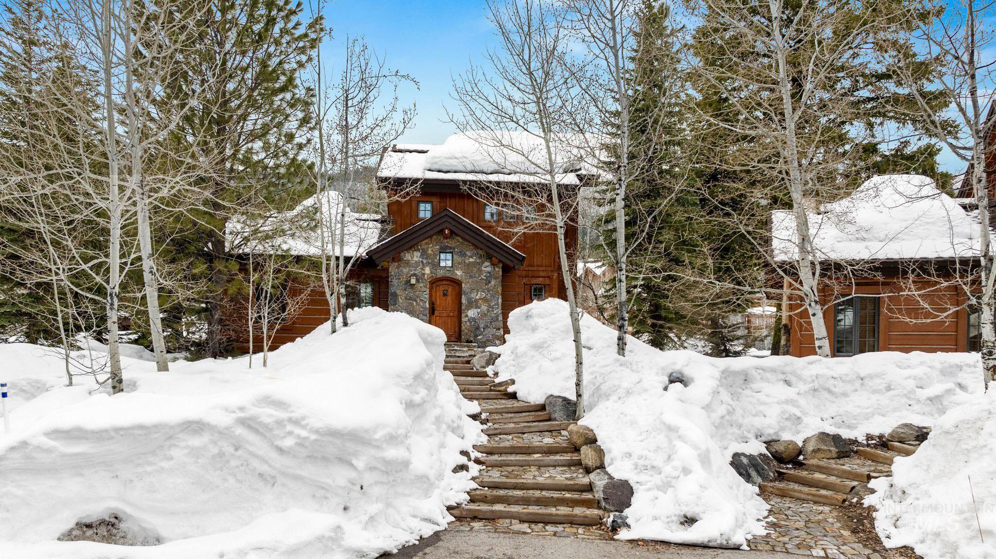 23 Rock Creek Court Donnelly ID 83615