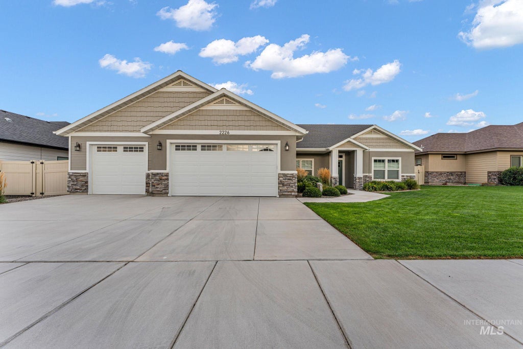 Photo of 2226 Coolwater Street, Twin Falls, ID 83301 (MLS # 98998736)