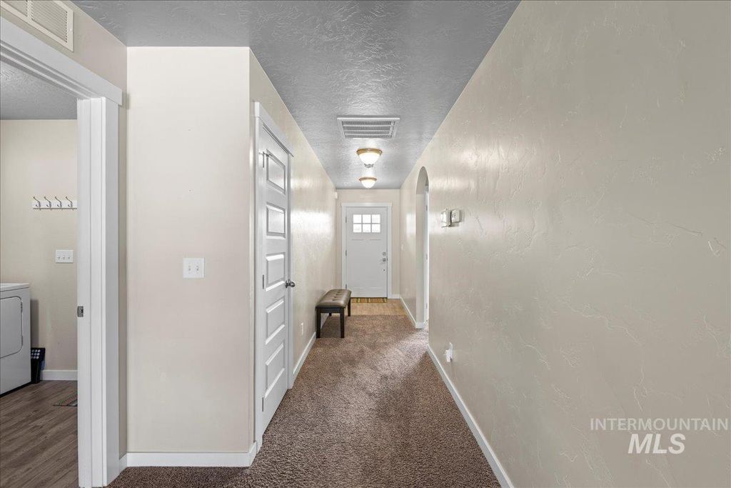 Photo of 1138 E Shady Ridge Dr, Kuna, ID 83634 (MLS # 98973844)