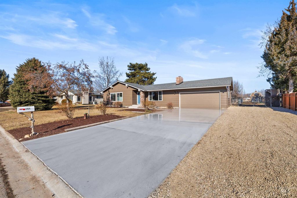 Photo of 3154 S Mccormick Way, Boise, ID 83709 (MLS # 98974234)