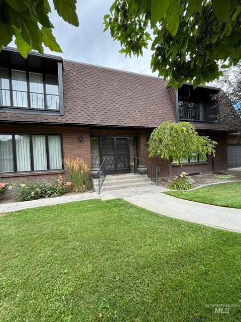 Photo of 2140 Daven Place, Burley, ID 83318 (MLS # 98956489)