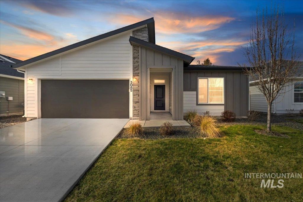Photo of 3085 S Green Forest Way, Boise, ID 83709 (MLS # 98974432)