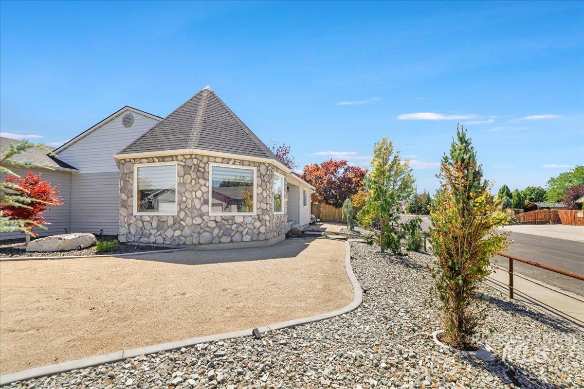 2630 Paintbrush Drive