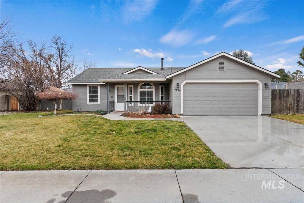 Photo of 3734 S Peoria Way, Meridian, ID 83642 (MLS # 98975146)