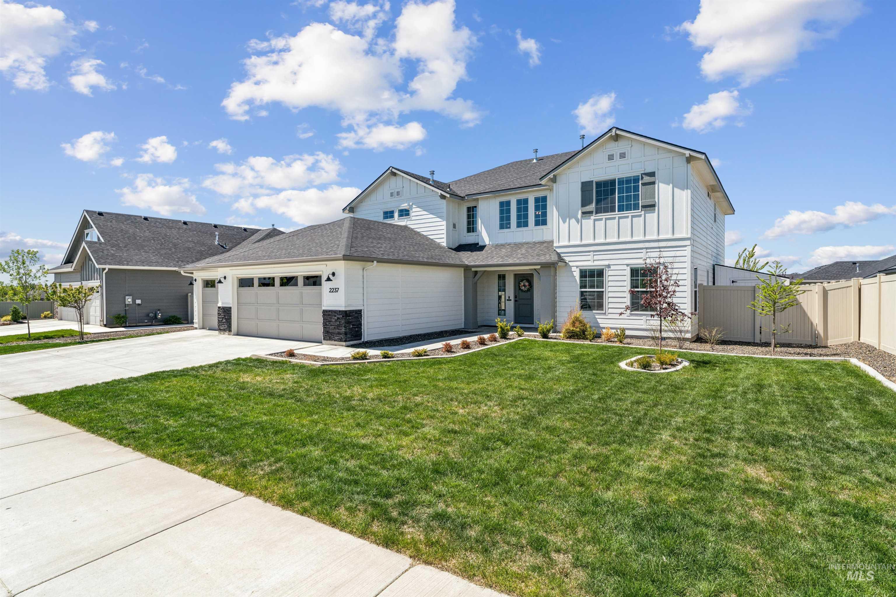2237 N Blue Marsh Way