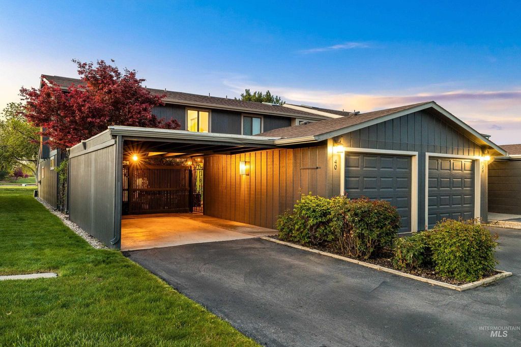 Photo of 4400 W Pasadena Dr #40, Boise, ID 83705 (MLS # 98982325)