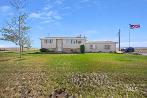 Photo of 2918 2600 E, Twin Falls, ID 83301 (MLS # 98956607)