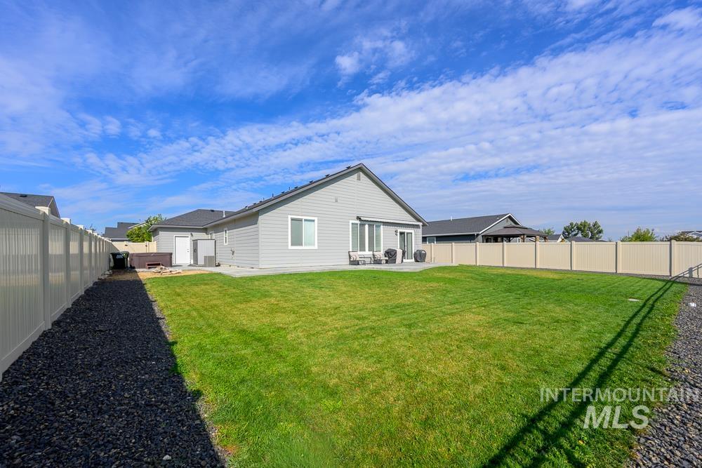 2920 N Sunset Farm Rd.