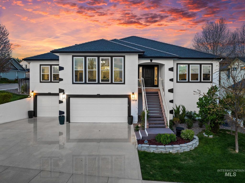 Photo of 7898 S Rafael Way, Boise, ID 83709 (MLS # 98984179)