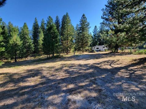 85 E Prospectors Drive Cascade ID 83611